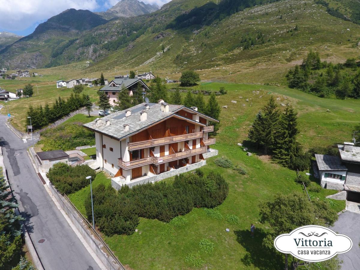 Vittoria Casa Vacanza Madesimo Bagian luar foto